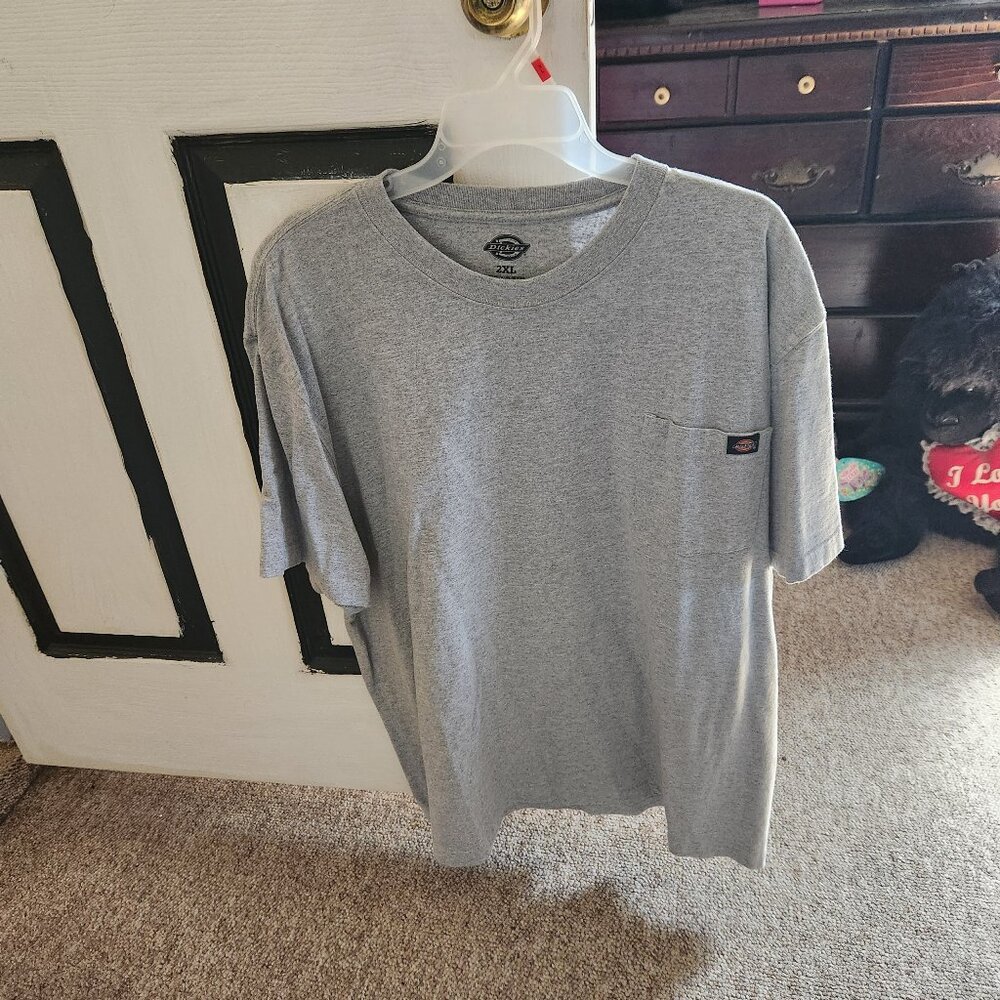 Mens Size XXL DICKIES gray tshirt
